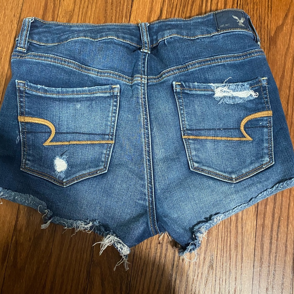 AE high rise denim shorts - Picture 4 of 6